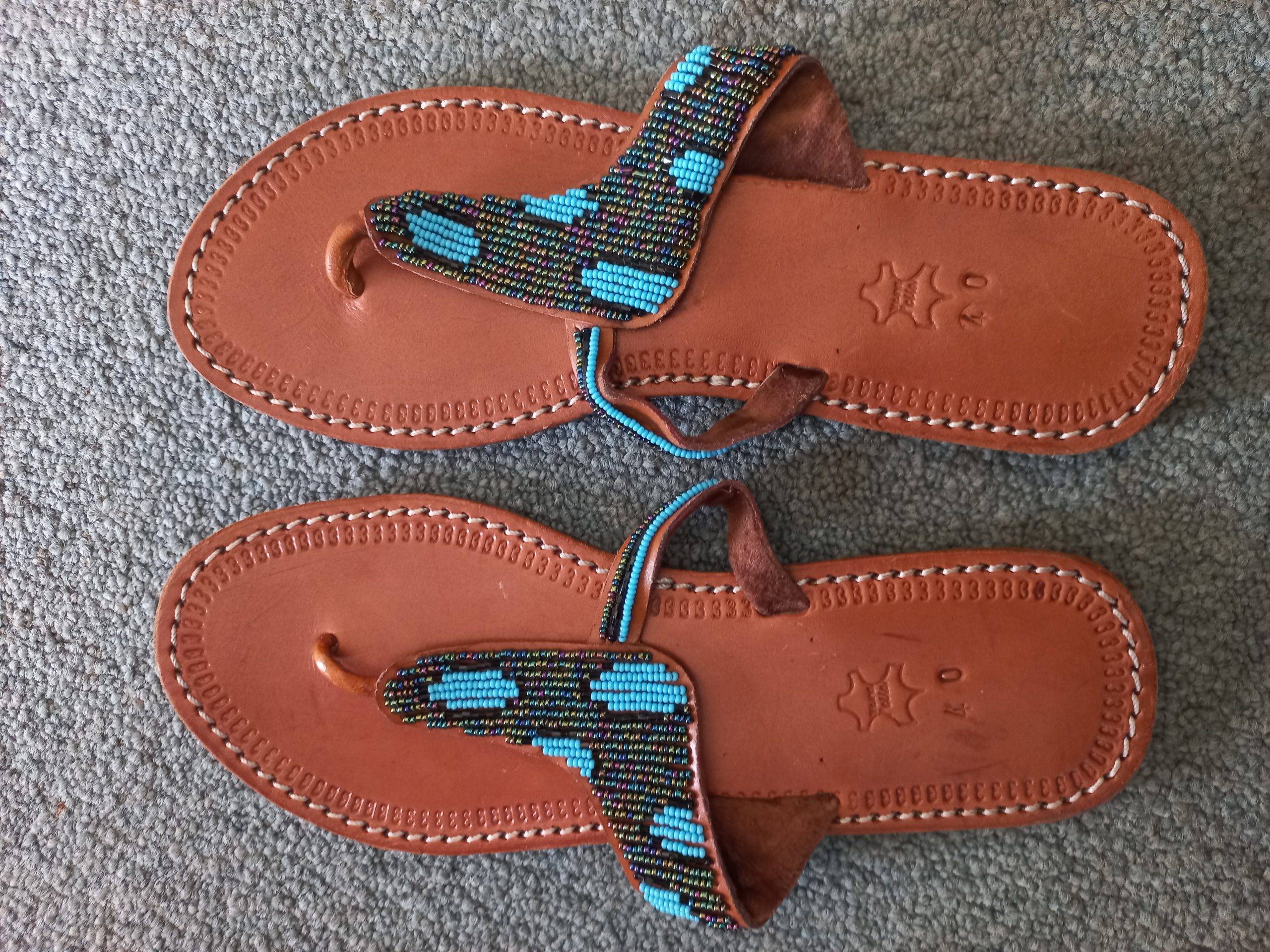 sandale africaine à perles. pointure: 37,38,39,40. – Image 5