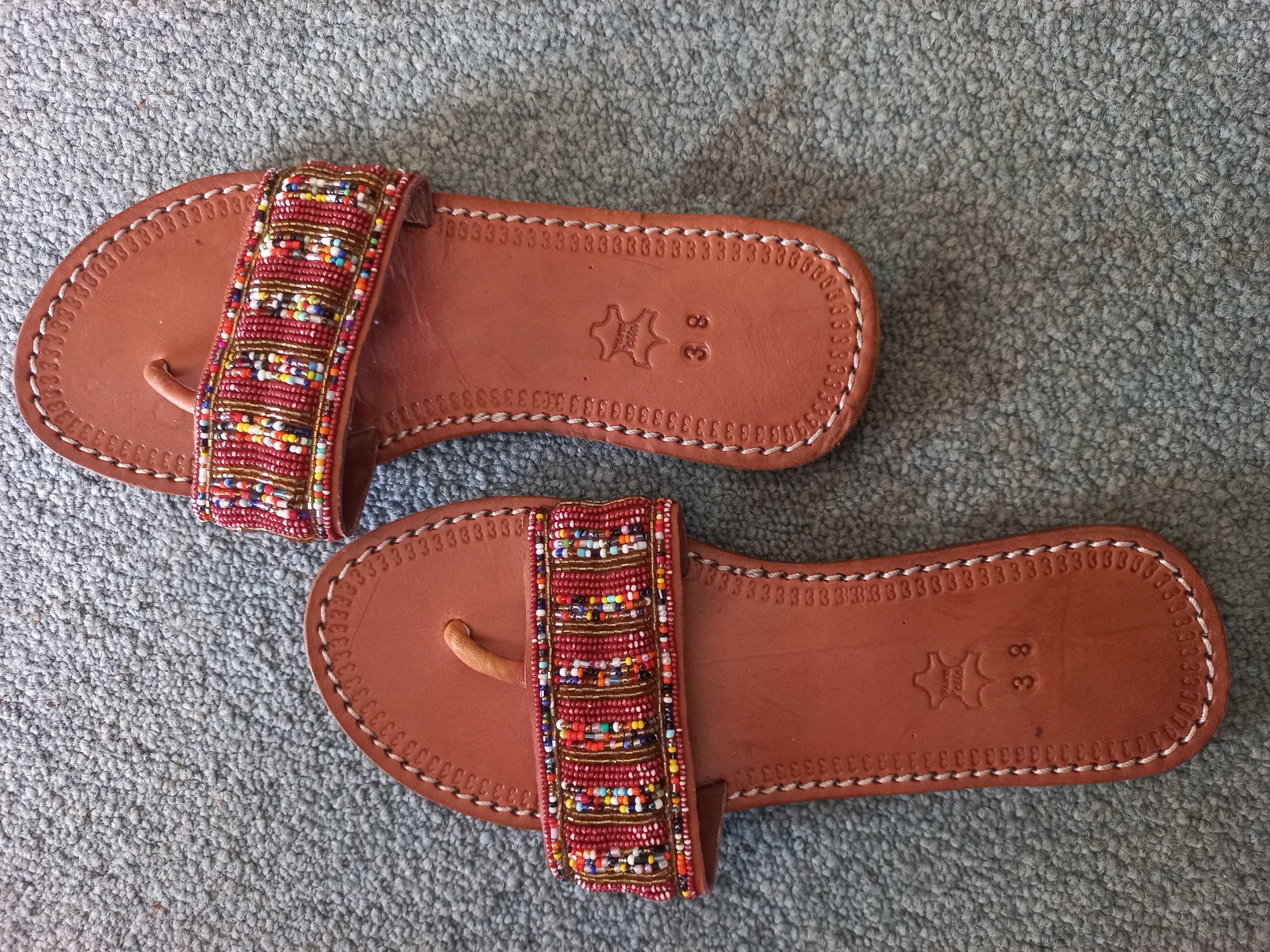 sandale africaine à perles. pointure: 37,38,39,40. – Image 2