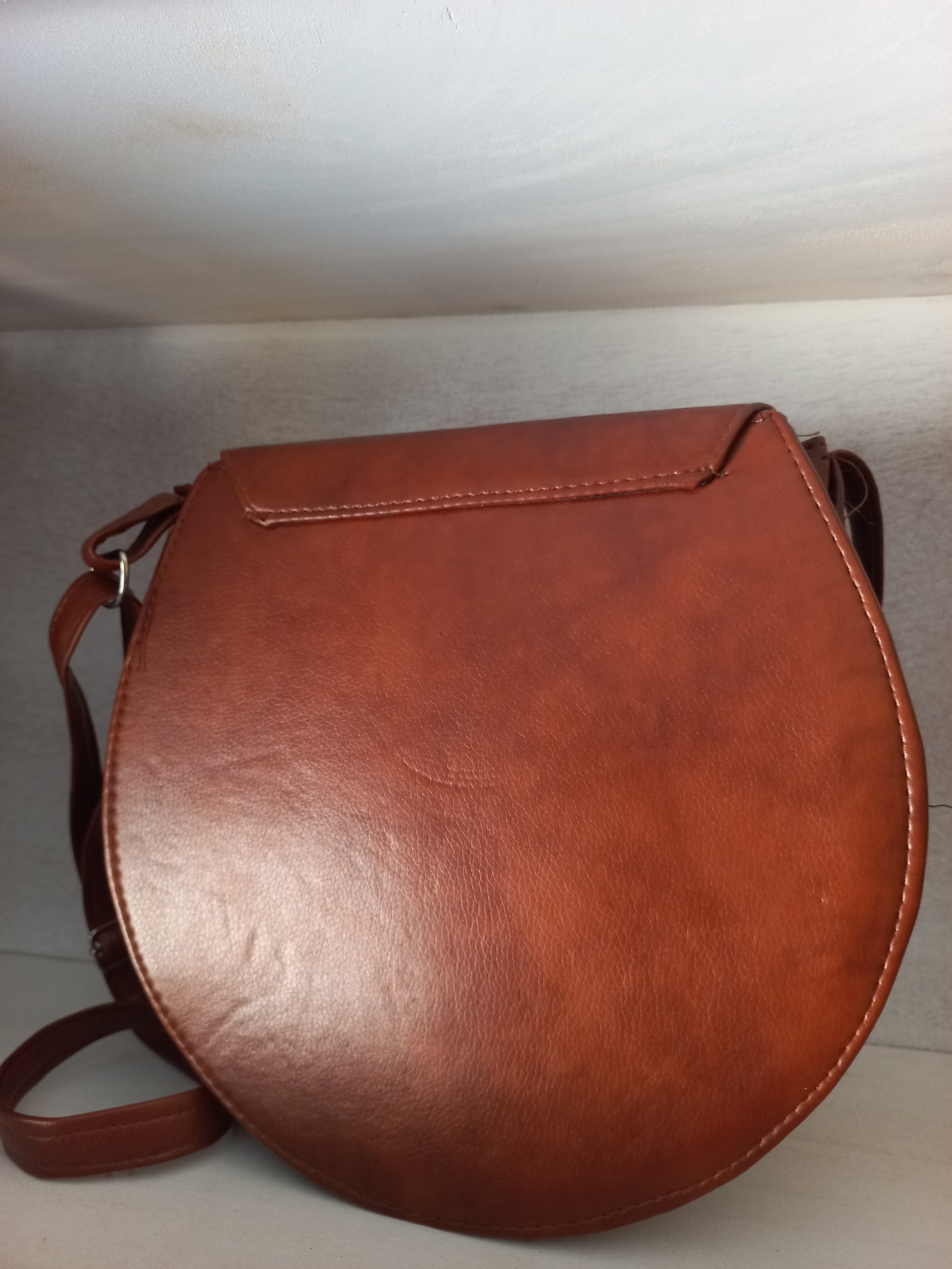 Le Sac Cercle en Cuir & Perles – L'Élégance à l'état pur – Image 3